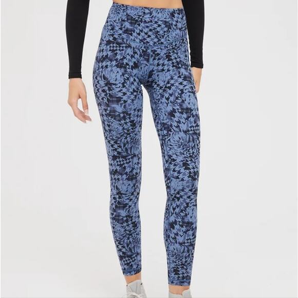 NEW Aerie Offline Real Me Xtra 7/8 Blue Floral High Waisted Legging - Picture 1 of 10